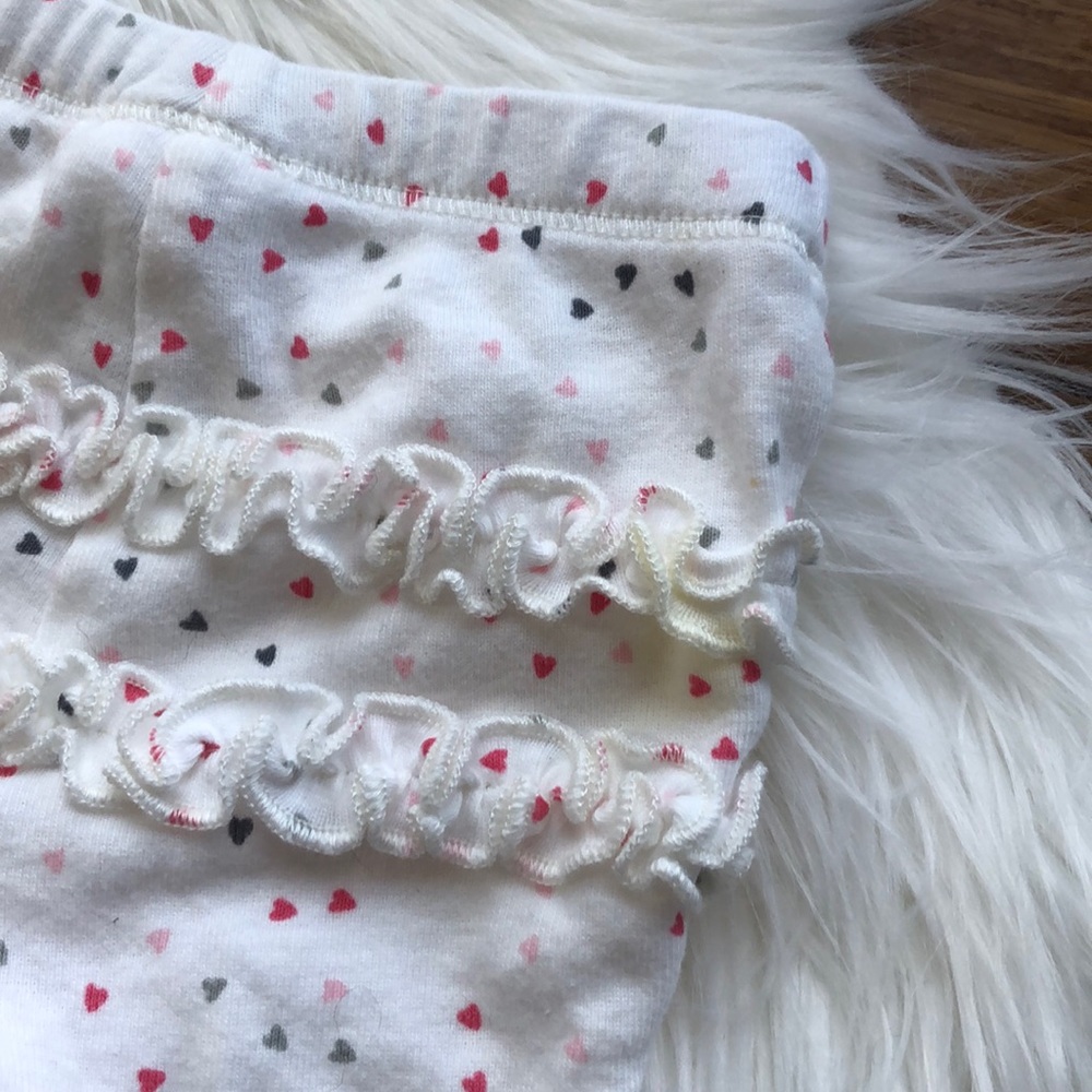 Newborn Ruffle Back Leggings - Picture 3 of 3
